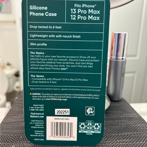 iPhone silicone 12 or 13 Pro Max Case - Picture 2 of 12